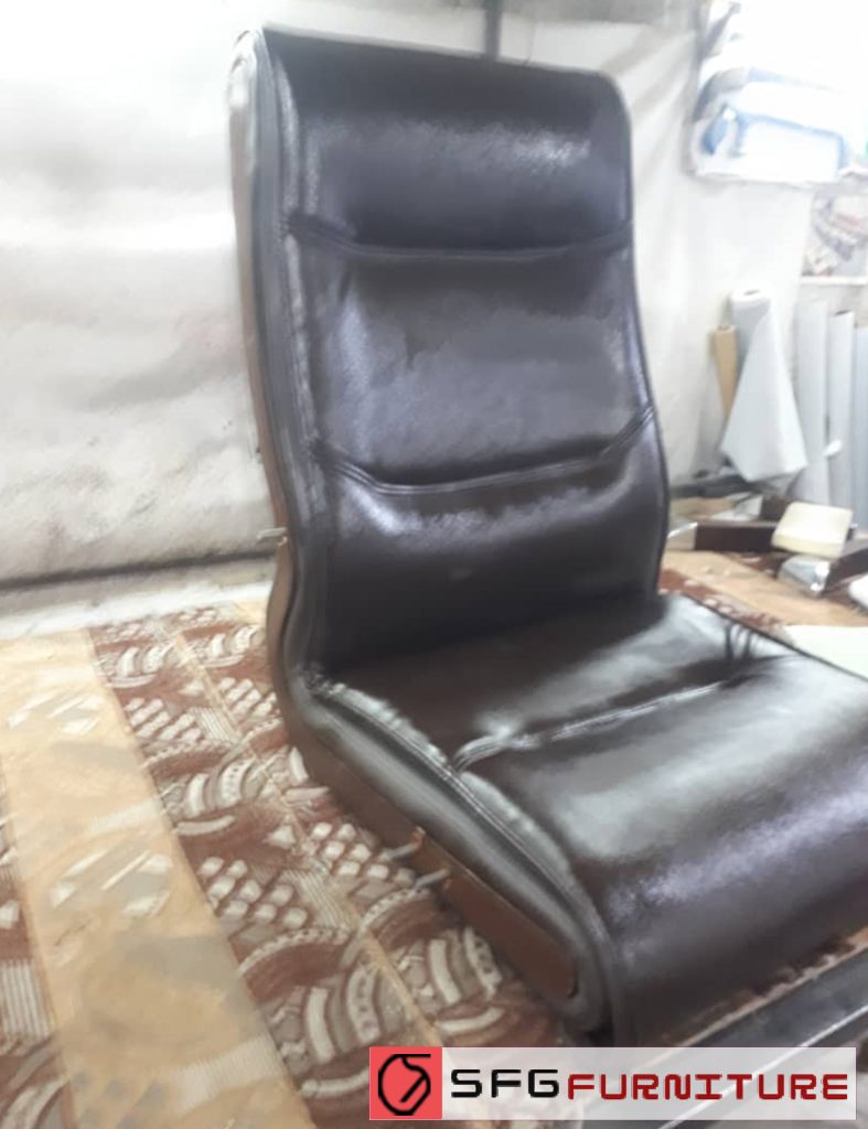 تعویض فوم صندلی کارمندی