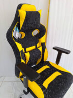 خرید صندلی گیمینگ ارگونومیک دو رنگ با بالشتک طبی